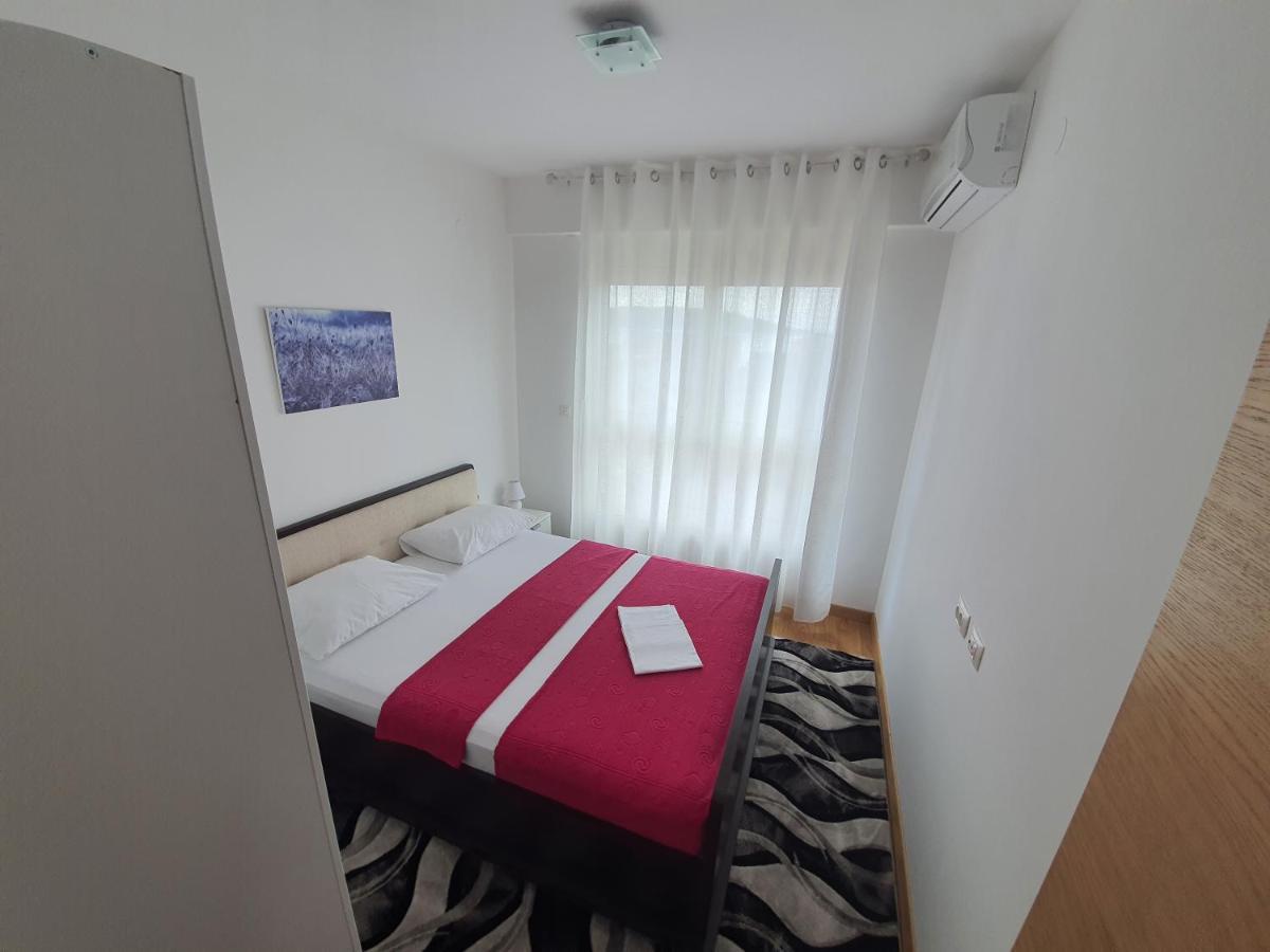 As Apartments Rafailovići Eksteriør billede
