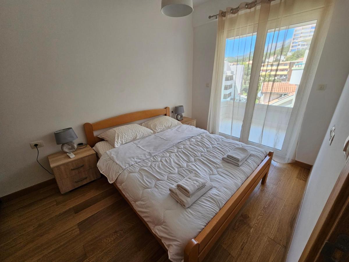 As Apartments Rafailovići Eksteriør billede