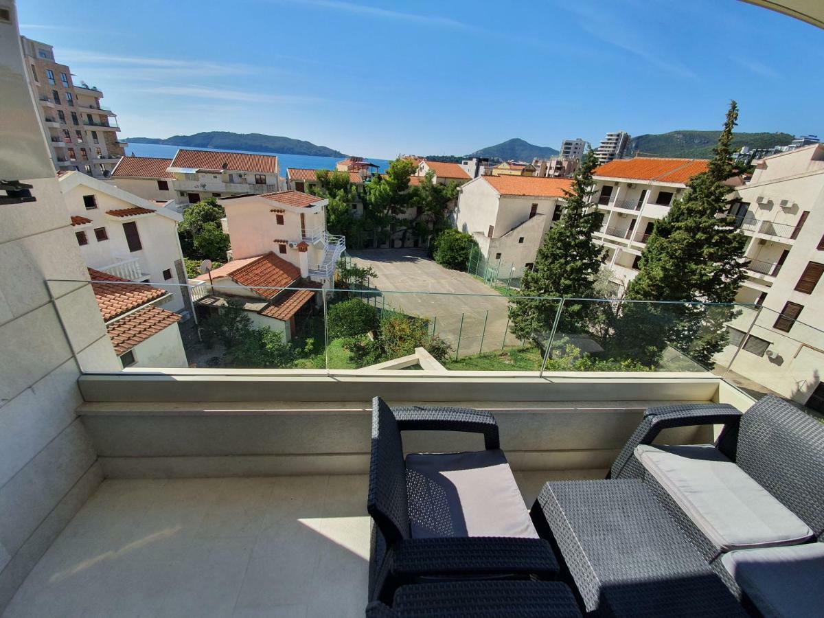 As Apartments Rafailovići Eksteriør billede